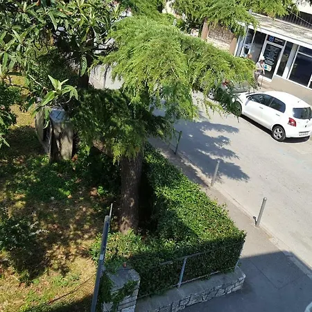 Luka Apartment
